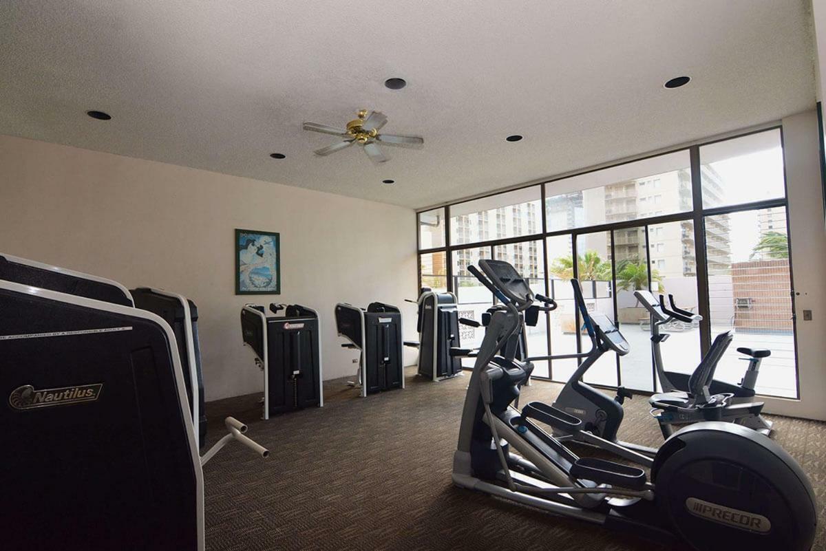 Heart Of Waikiki,1Bdrm,Free Parking, Wifi,No Resort Fees,Youtube,Netflix ! Χονολουλού Εξωτερικό φωτογραφία