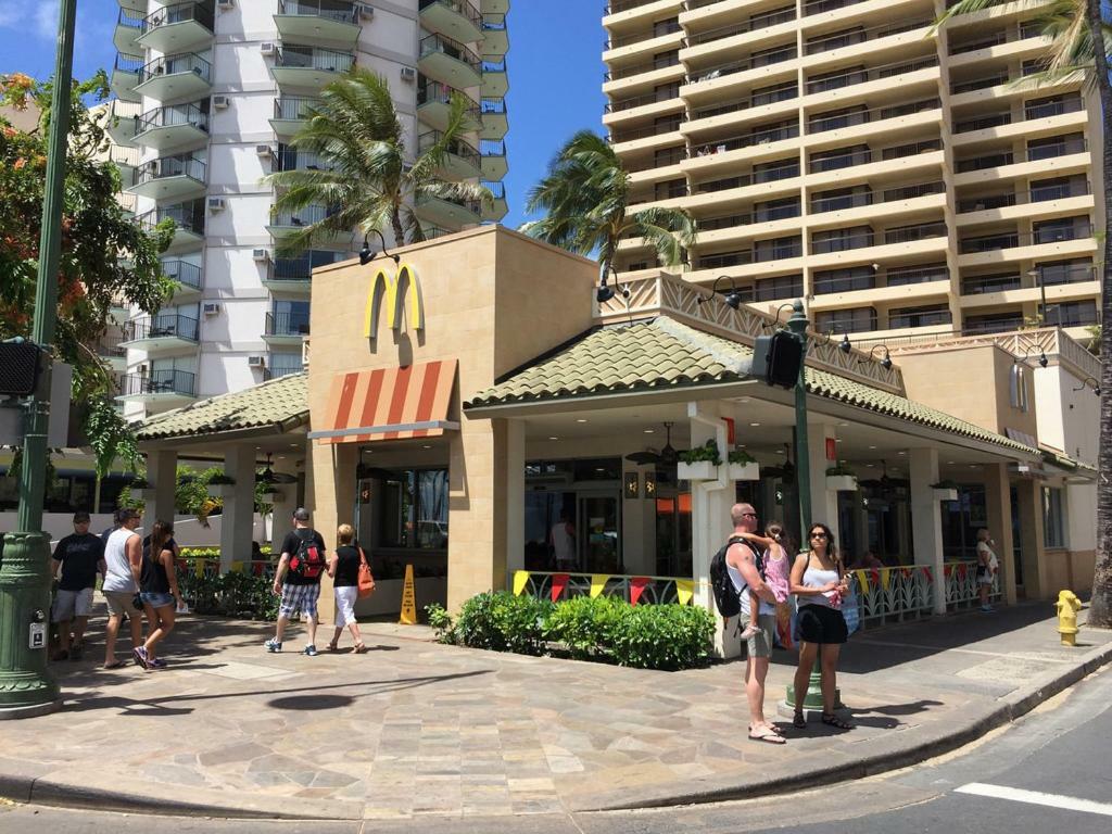 Heart Of Waikiki,1Bdrm,Free Parking, Wifi,No Resort Fees,Youtube,Netflix ! Χονολουλού Εξωτερικό φωτογραφία